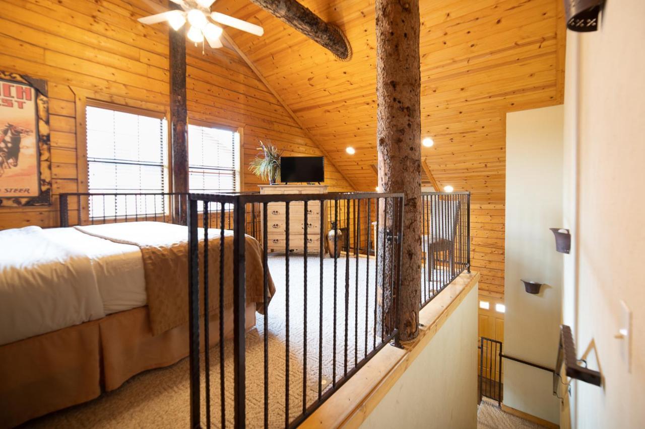 Cabins At Grand Mountain Branson Kültér fotó