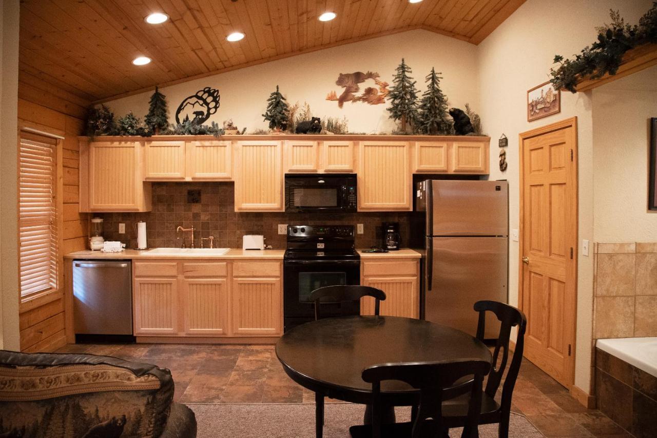 Cabins At Grand Mountain Branson Kültér fotó